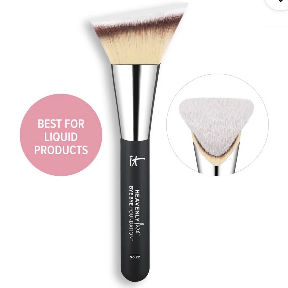 Heavenly Luxe Foundation Brush #22